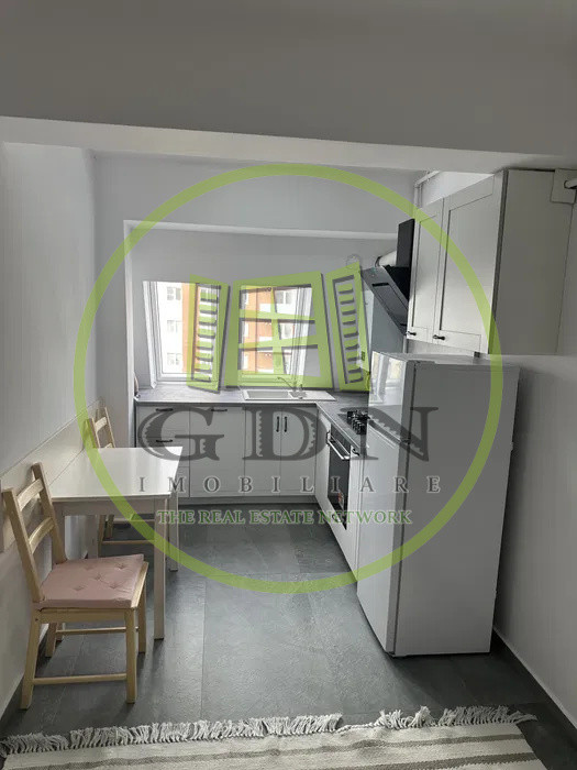 Apartament 3 camere de închiriat Kastanii Residence