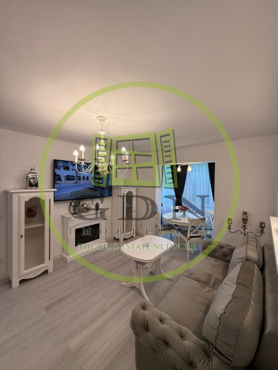 3 camere | Centrul Civic | Open Space | 55 mp total | 150.000 E