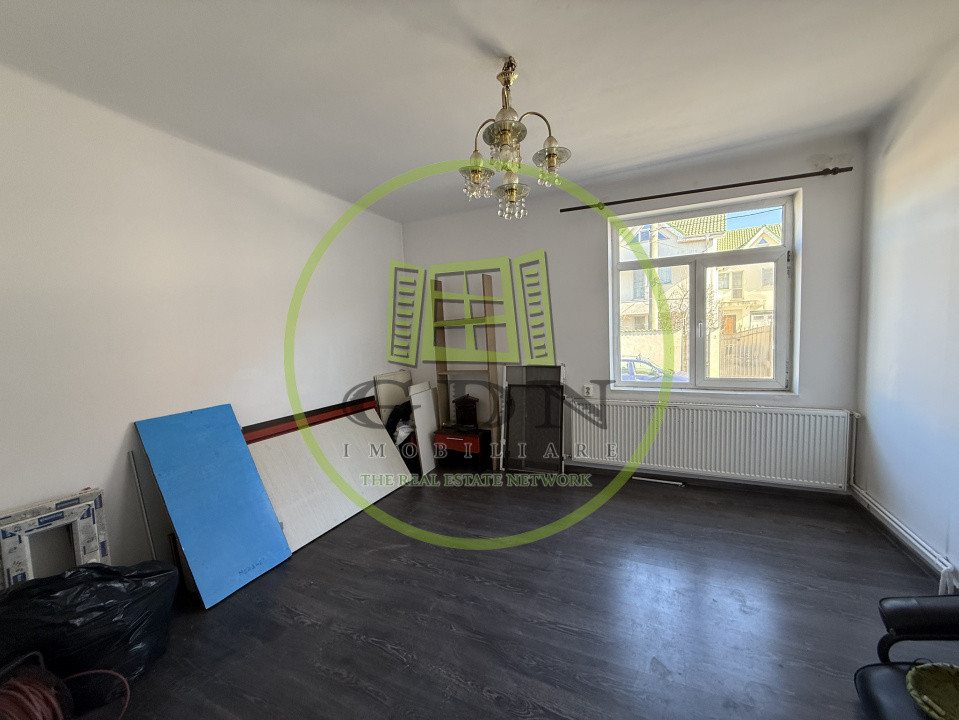 Casa plan parter, 379 mp, 150 mp utili, Brestei