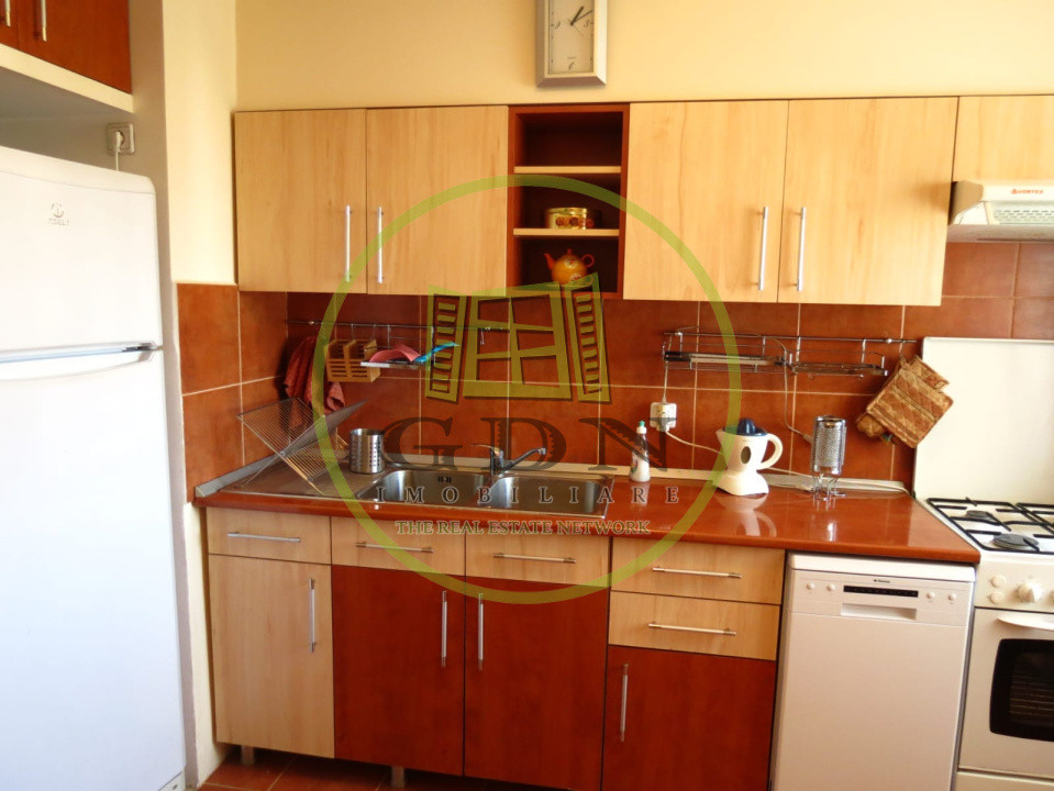  Apartament de închiriat, 4 camere premium – lângă Parcul Sub Arini, Plaza 35