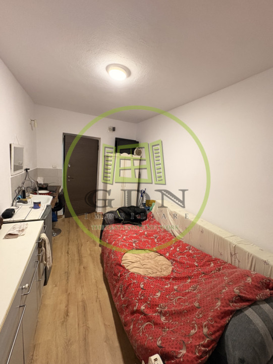 Garsonieră de vânzare | 11 mp-etajul 4/4| - Sibiu strada Abatorului 