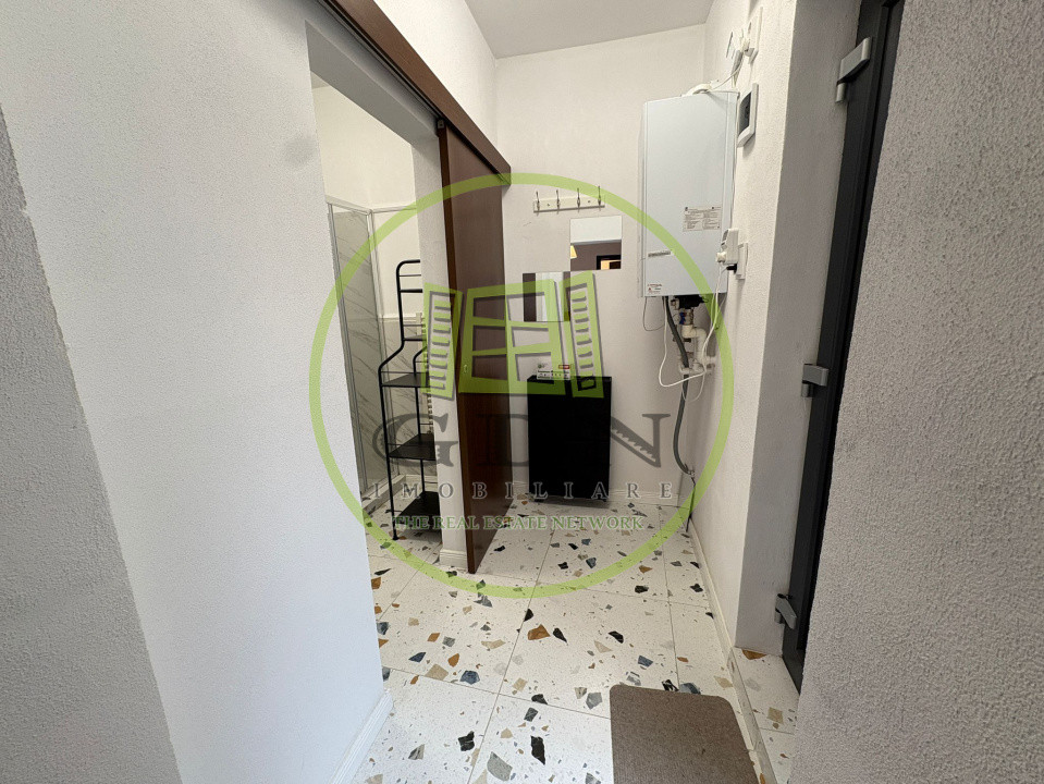 Garsoniera, semidecomandata, 30 mp, Ultracentral, Zona Universitatii