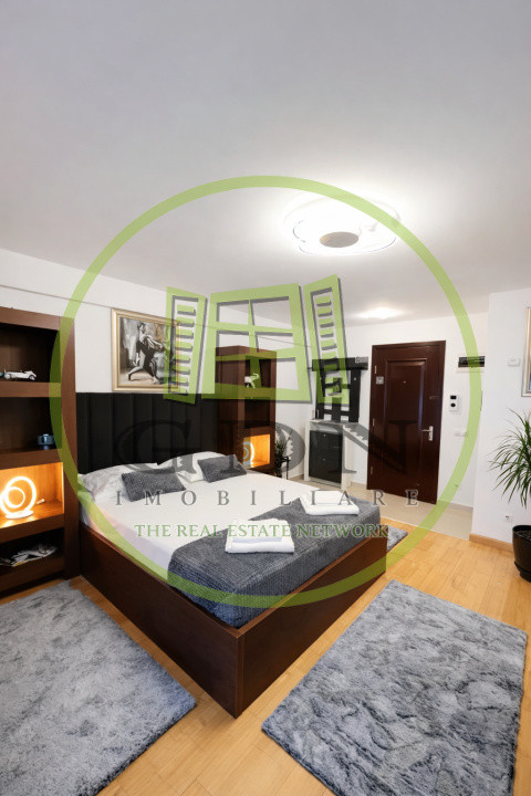 Vânzare garsonieră in Centrul istoric Brasov 