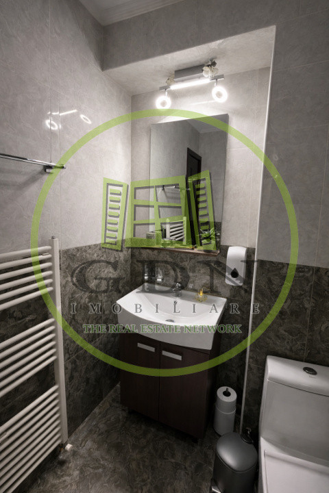 Vânzare garsonieră in Centrul istoric Brasov 