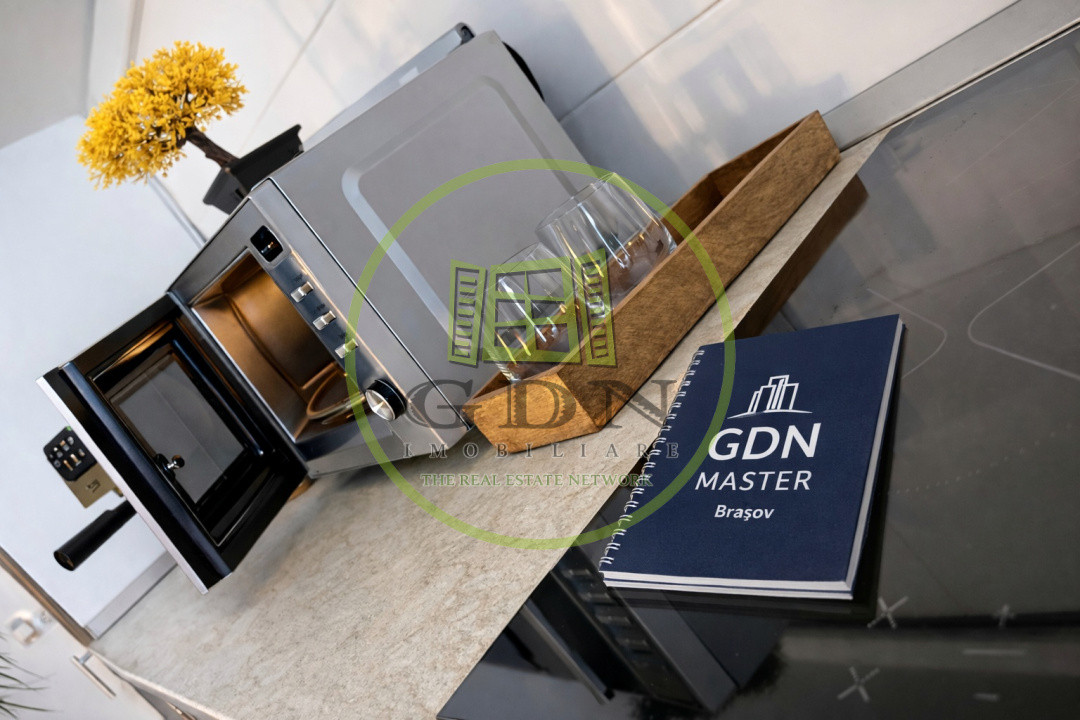 Vânzare garsonieră in Centrul istoric Brasov 