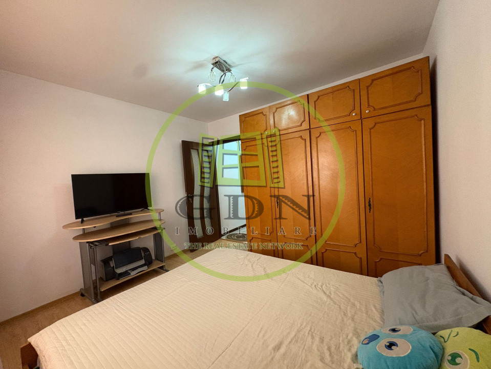 Apartament, 2 camere, decomandat, 57 mp, Cartier Rovine, Zona Bacriz