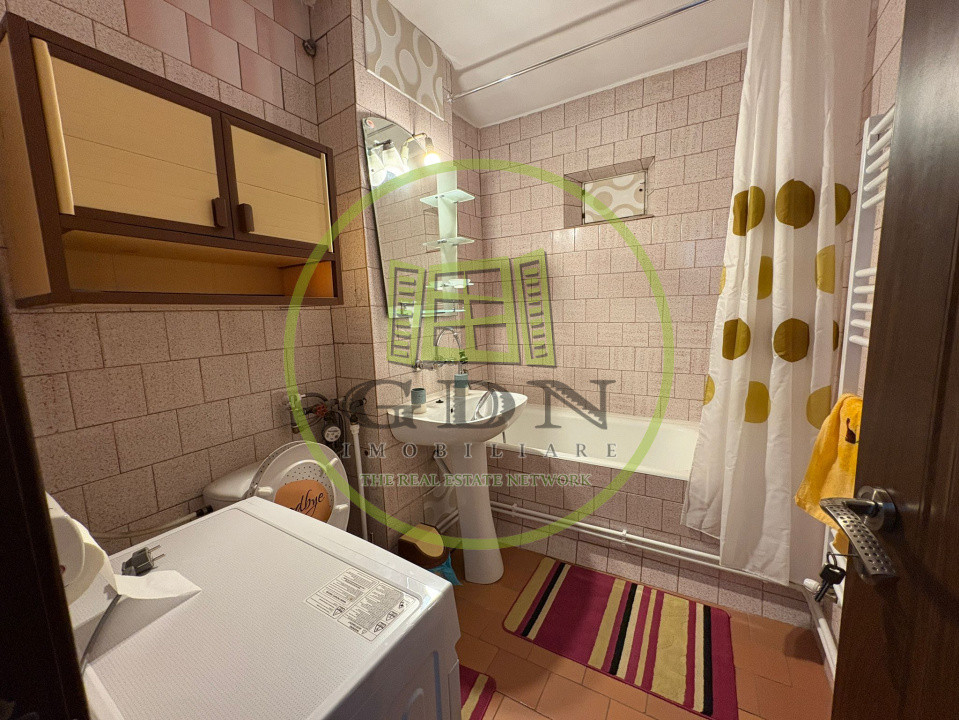 Apartament, 2 camere, decomandat, 57 mp, Cartier Rovine, Zona Bacriz