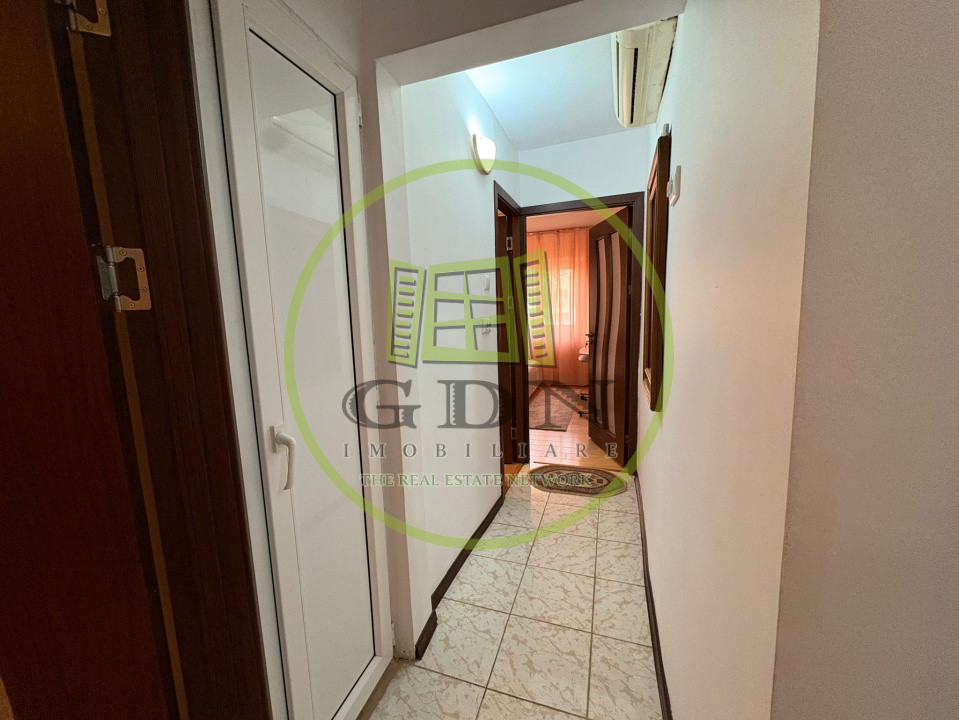 Apartament, 2 camere, decomandat, 57 mp, Cartier Rovine, Zona Bacriz