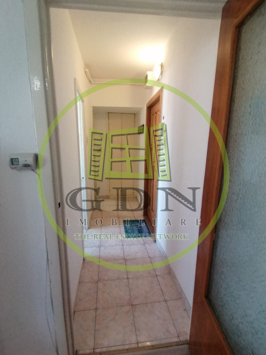 🏡 Garsonieră de închiriat – Bloc Onix, etaj 4/8 – 1.700 lei