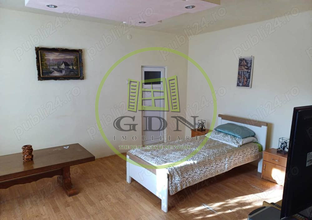 🏡 Casă cu curte generoasă de 742 mp și grădină de 900 mp |