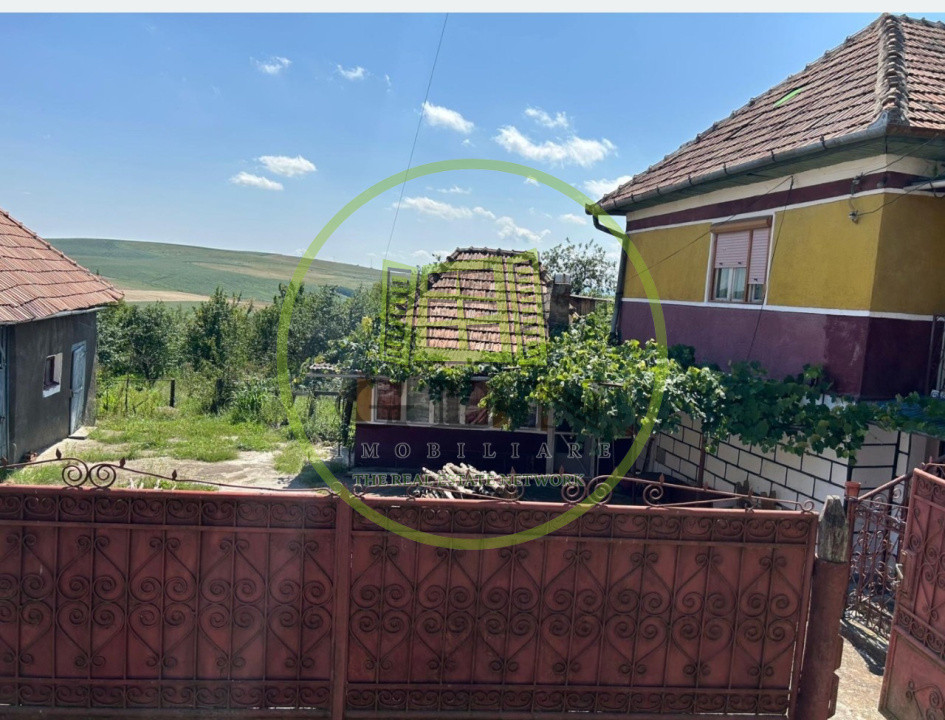 Casa individuala de vânzare în comuna Aiton