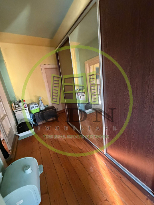 Casa 7 camere, 300 mp utili, 1248 mp teren, Cristian, Sibiu 