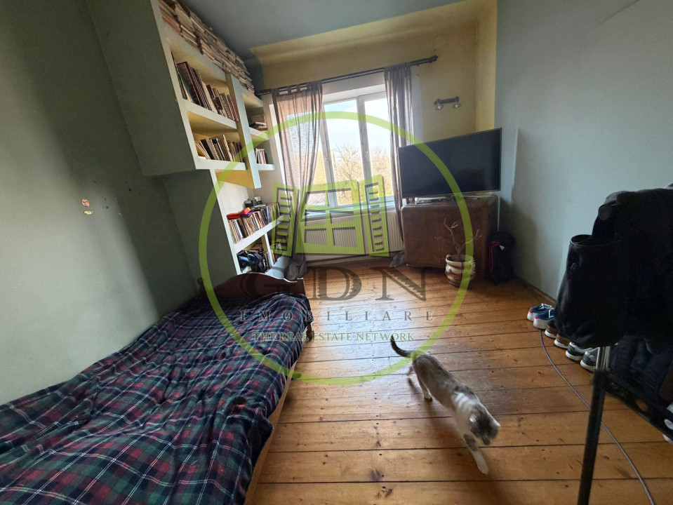 Casa 7 camere, 300 mp utili, 1248 mp teren, Cristian, Sibiu 