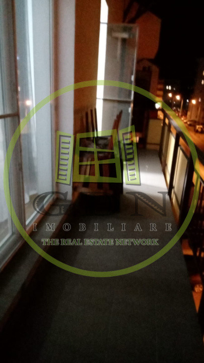 Garsonieră de închiriat strada Frunzei