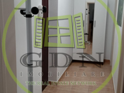 Garsonieră de închiriat strada Frunzei