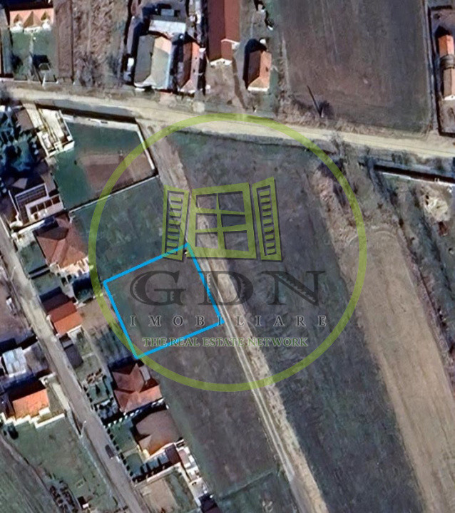 Teren intravilan construibil, suprafață 1000 mp, Leș