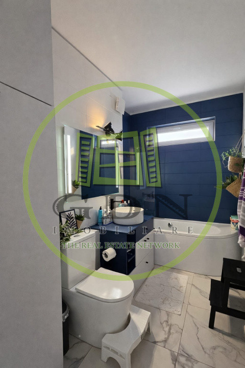 Închiriere Penthouse deosebit, 67 mp.+100 mp. terasă, Iris