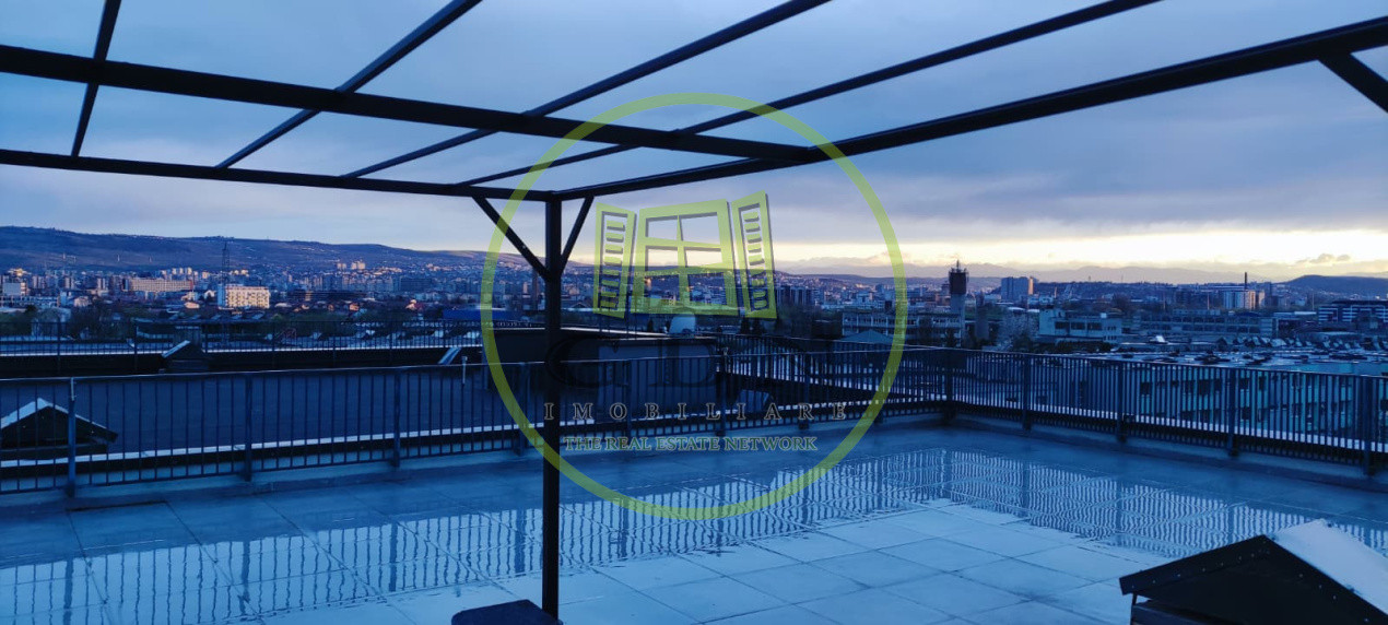 Închiriere Penthouse deosebit, 67 mp.+100 mp. terasă, Iris