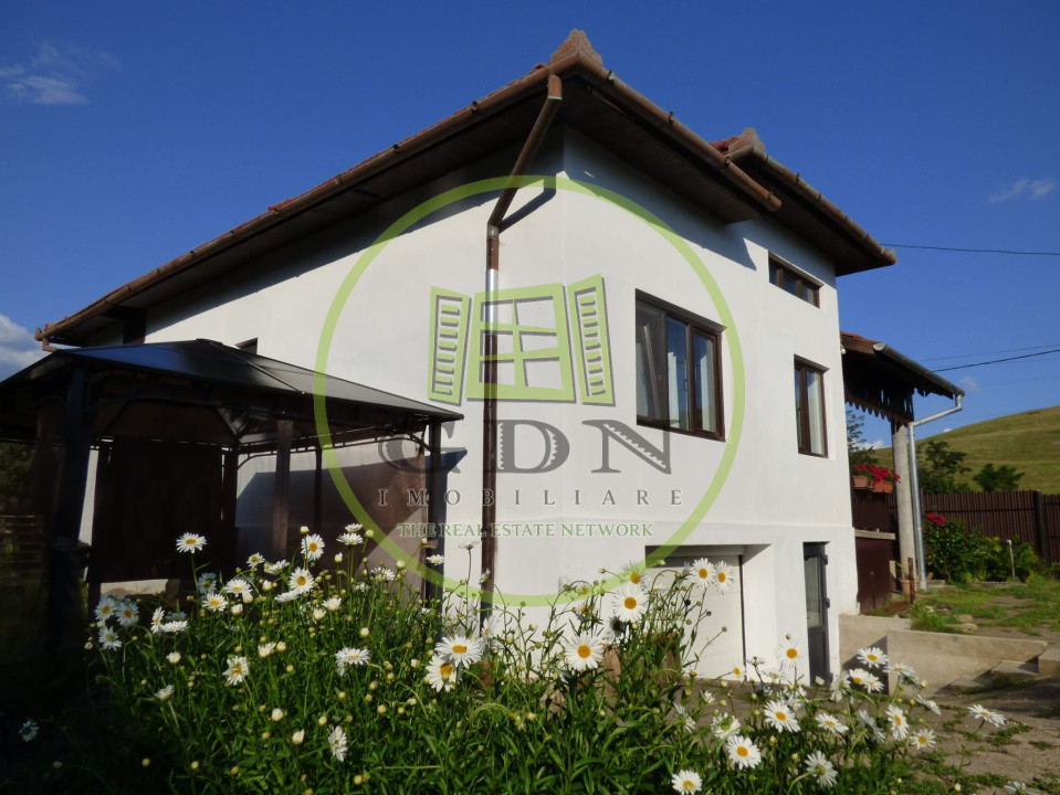 Casa individuala frumoasă aproape de Cluj!