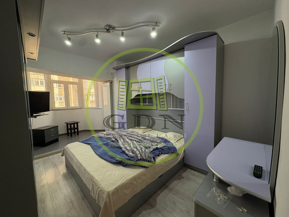 Apartament, 3 camere, open space, 82 mp, Centru, Zona Teatru