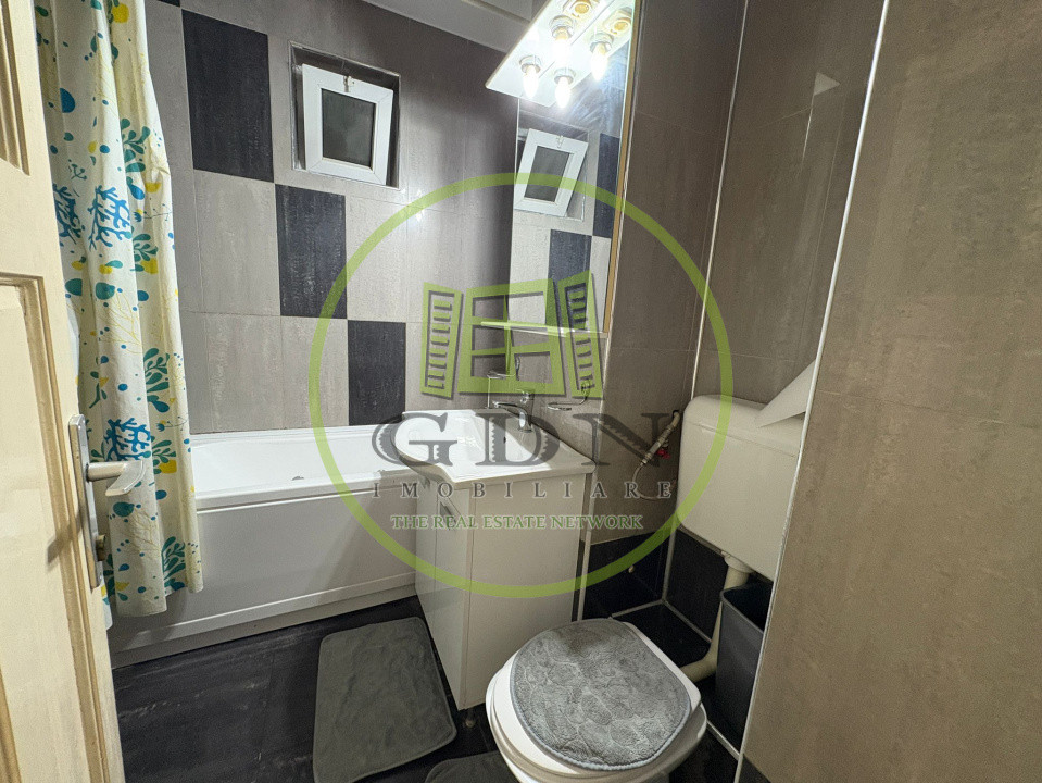 Apartament, 3 camere, open space, 82 mp, Centru, Zona Teatru