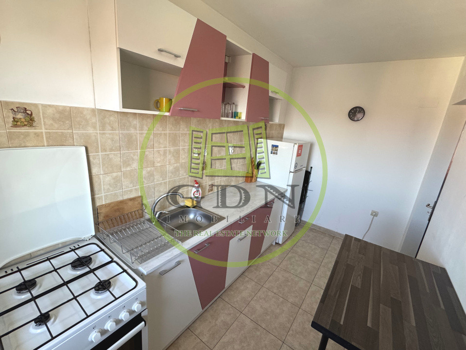 Apartament 2 camere, semidecomandat, 50 mp + balcon, str Ioan Popasu, Tractorul