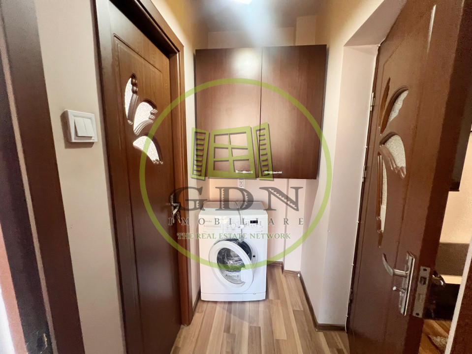 Apartament 2 camere, semidecomandat, cartier Sarari, zona Spania