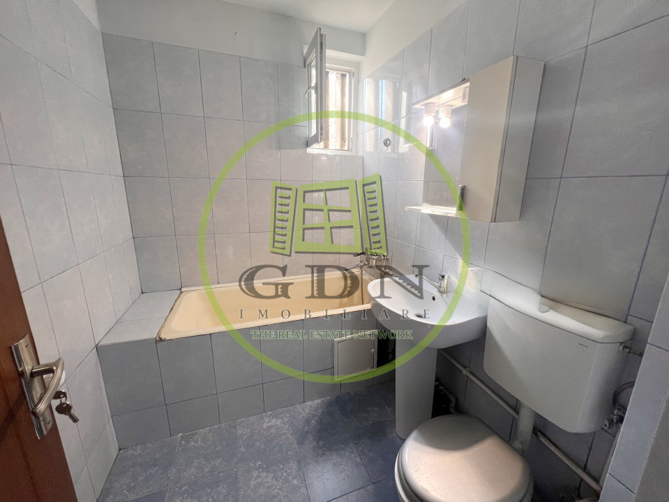 Apartament 2 camere, semidecomandat, cartier Sarari, zona Spania