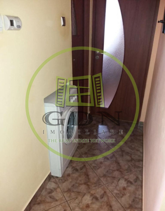 Apartament 2 camere ultracentral Predeal | Proaspat renovat ,  Et.1