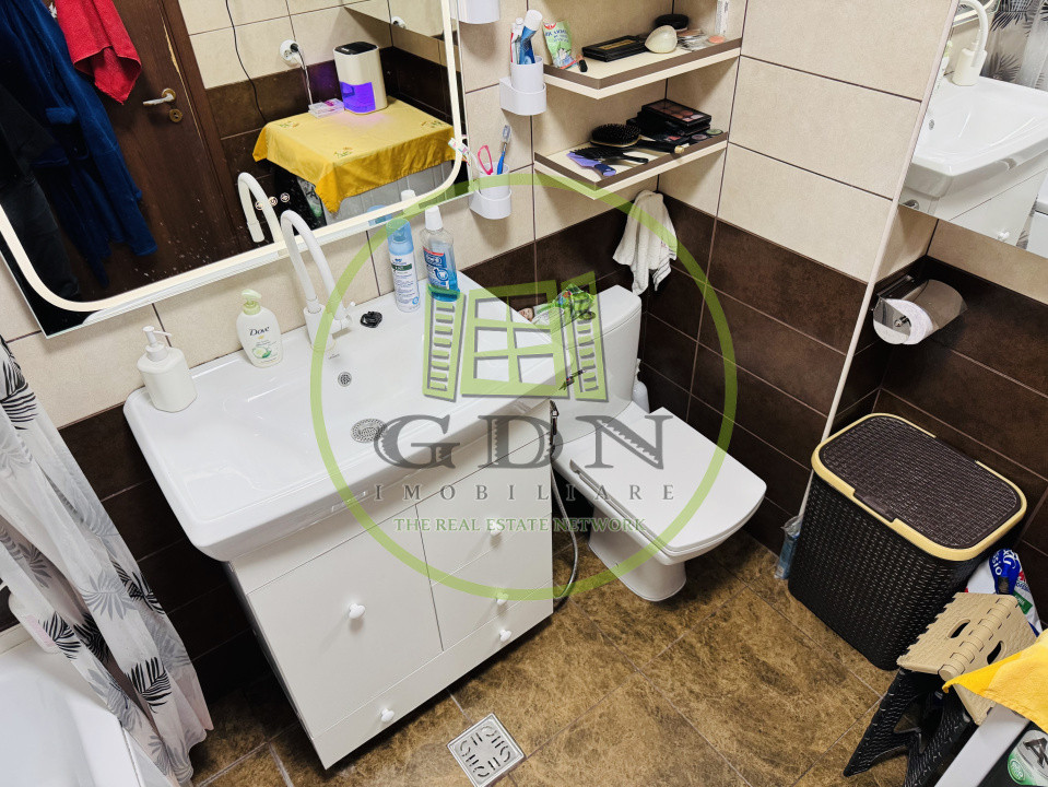 3 camere | Metrou Jiului 1 min | Parcare | Bloc 2013