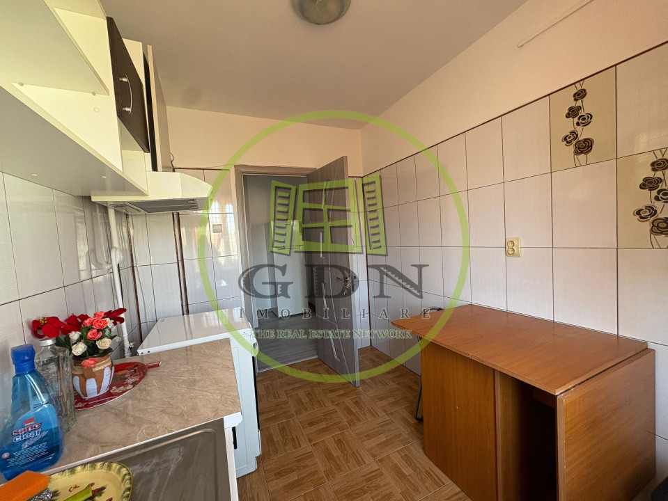 Apartament, 2 camere, semidecomandat, 50 mp, Brazda, Zona Baza Militara