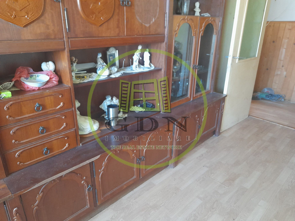 Apartament 2 camere de vanzare  str. Negoiu Fagaras jud. Brasov