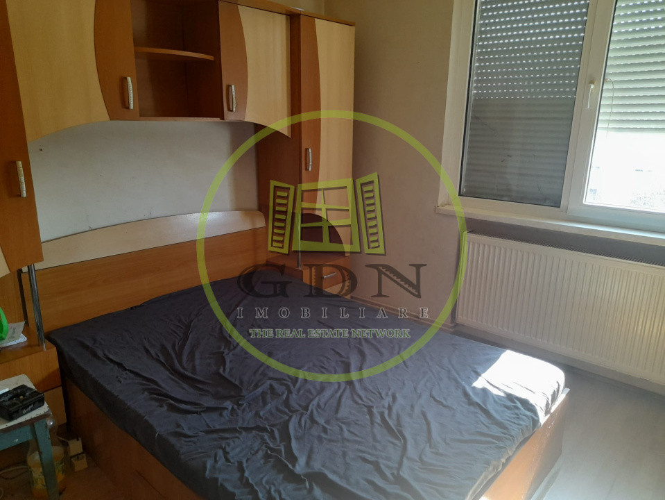 Apartament 2 camere de vanzare  str. Negoiu Fagaras jud. Brasov