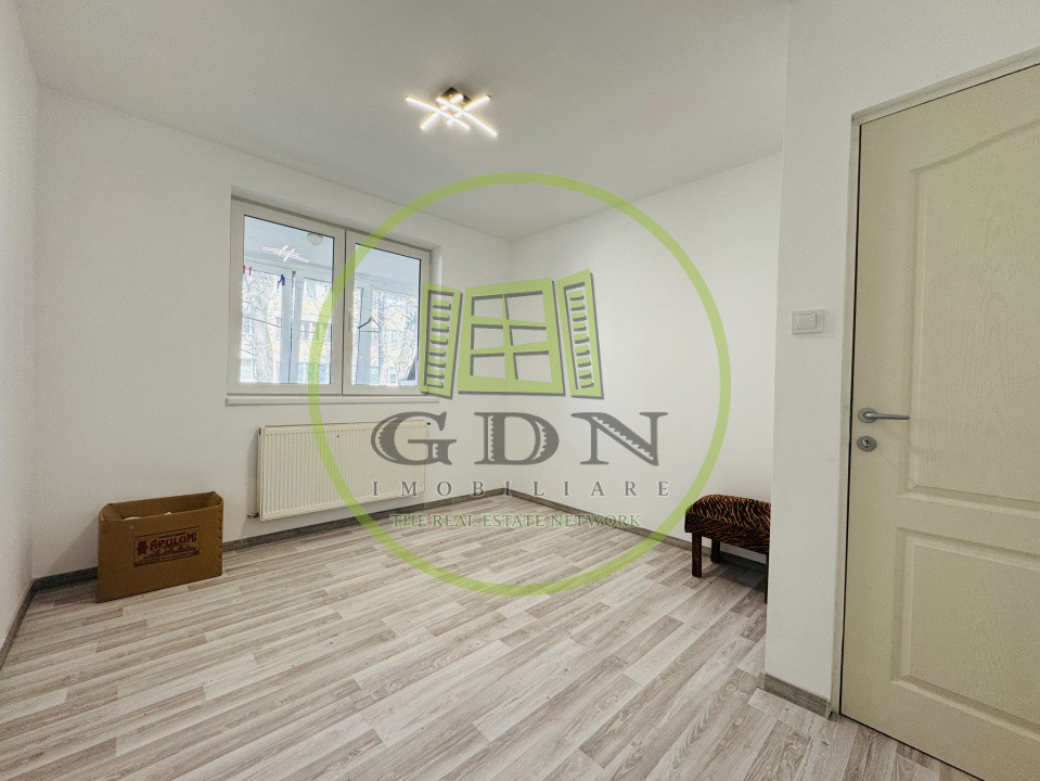Apartament 3 camere – Str. Pajurei | Etaj 1 | parcare | centrală | mobilat