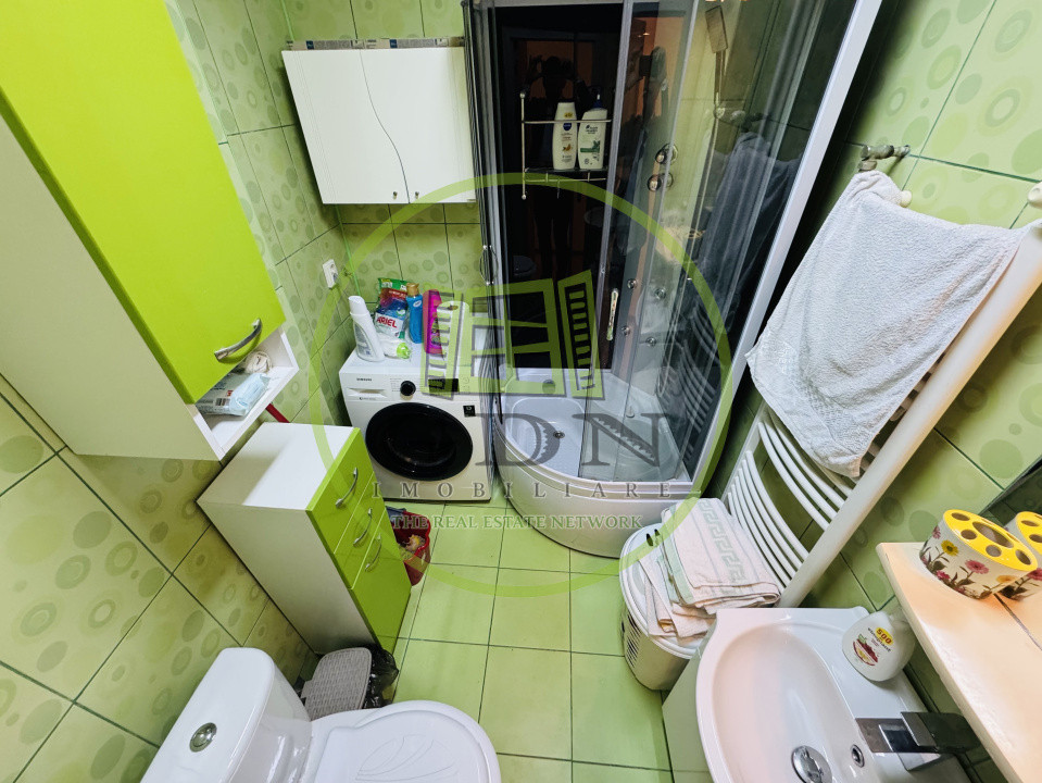 Apartament 3 camere – Str. Pajurei | Etaj 1 | parcare | centrală | mobilat