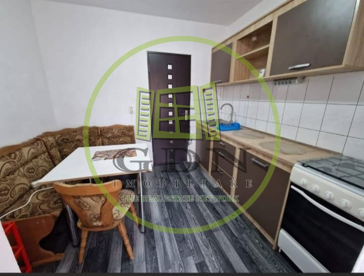 De închiriat, ap. 2 camere decomandat – mobilat, zona Spitalul Județean