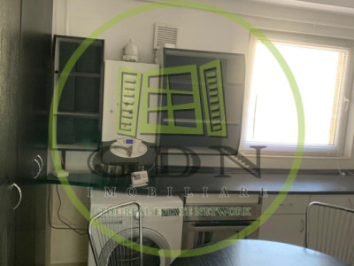 Apartament 3 camere decomandat in zona Iulius mall 