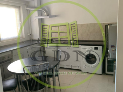 Apartament 3 camere decomandat in zona Iulius mall 