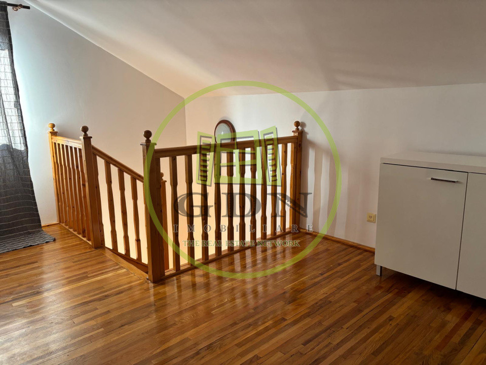 Duplex P+E, 100 mp utili, central