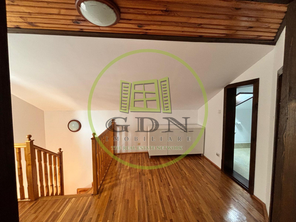 Duplex P+E, 100 mp utili, central