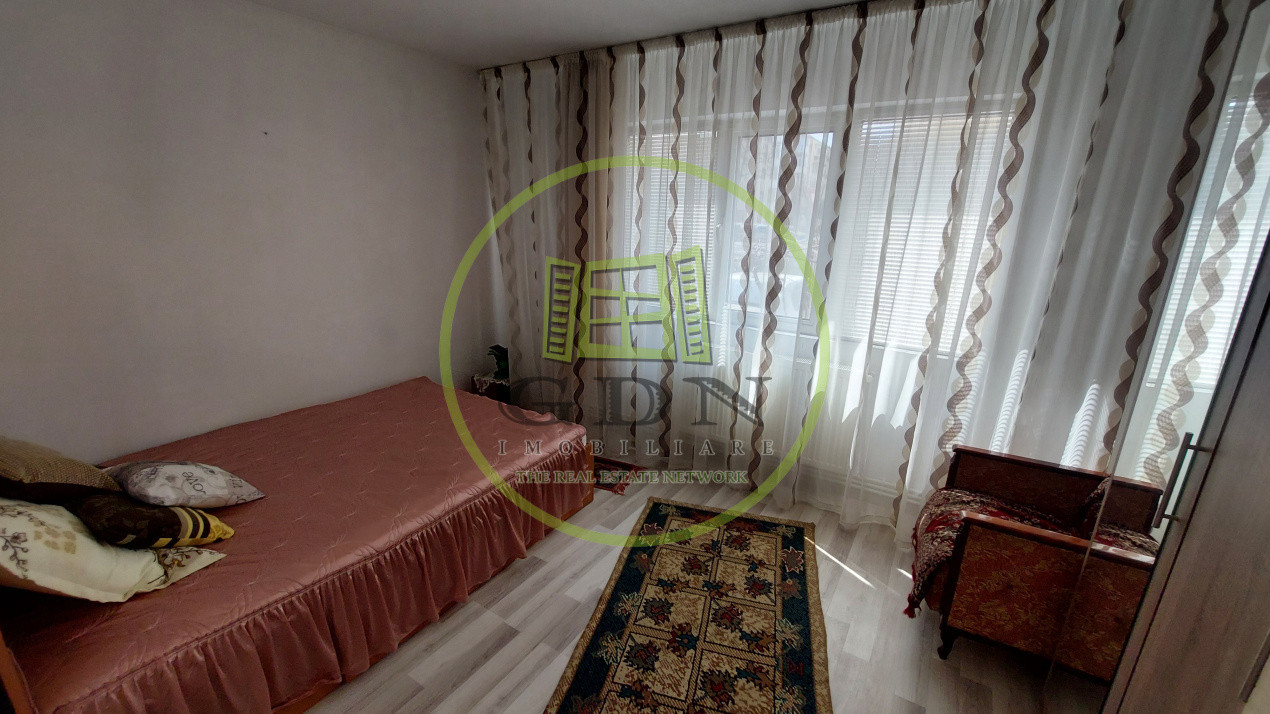 Apartament 2 camere semidecomandat, parter, Craiovita zona Scoala Elena Farago