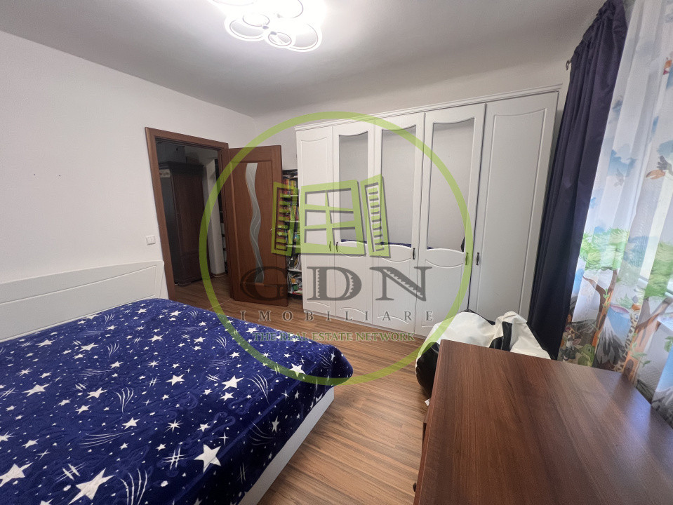 Apartament 4 camere, decomandat, 90mp, cartier 1 Mai, zona Sara