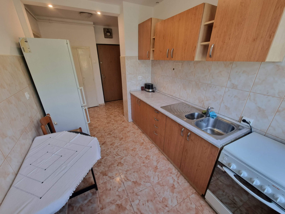 Apartamen 2 camere, Calea Dumbravi,63 mp, etaj 3