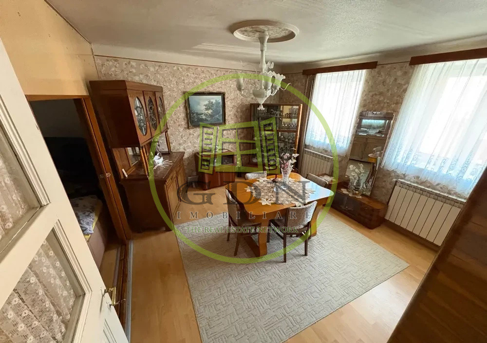 Casa single- ZONA ISTORICA