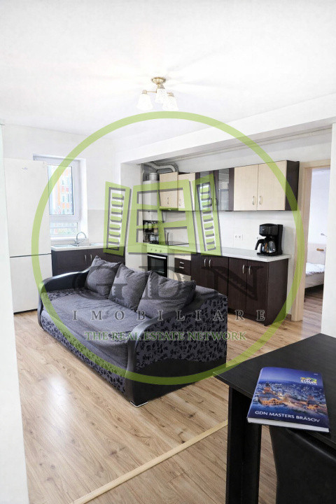 Vanzare apartament 2 camere  Tractorul Brașov