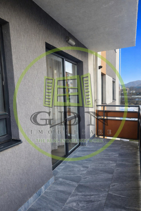 Vanzare apartament 2 camere  Tractorul Brașov