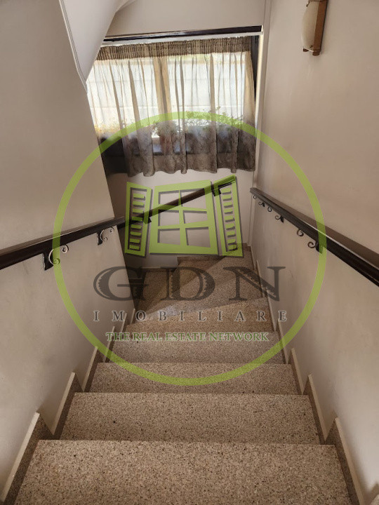 Hotel operațional de vânzare în Predeal – 26 camere | Business funcțional 