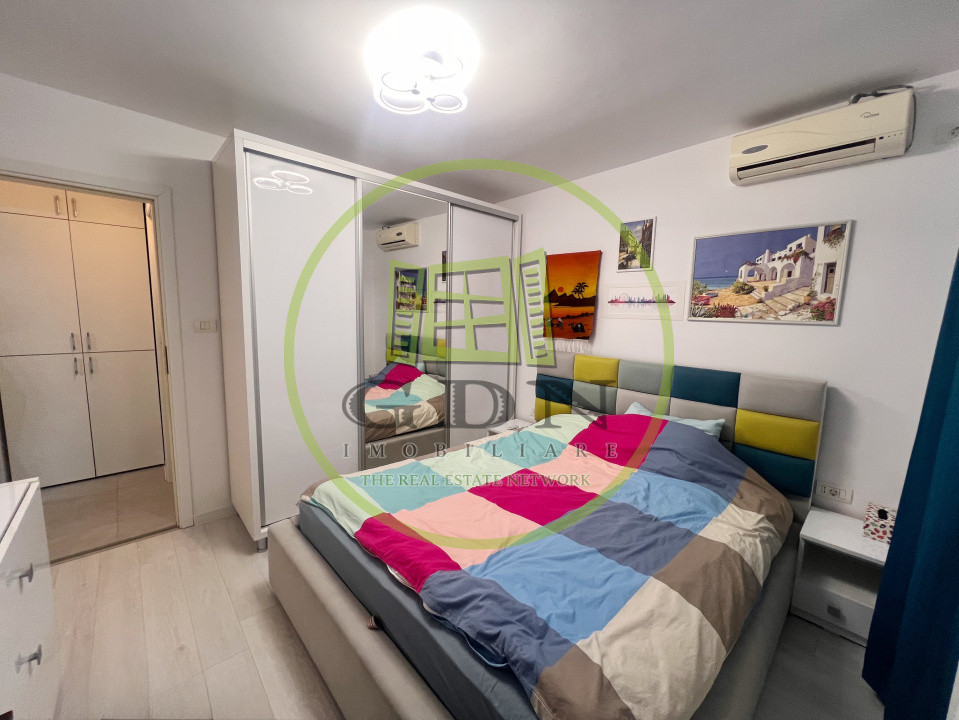 Apartament 3 camere, decomandat, cartier Cornitoiu, zona Liceul Bibescu