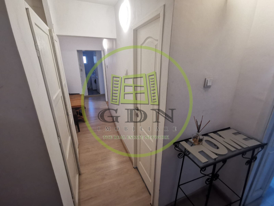 Apartament 3 camere in cartierul Decebal, mobilat, utilat.