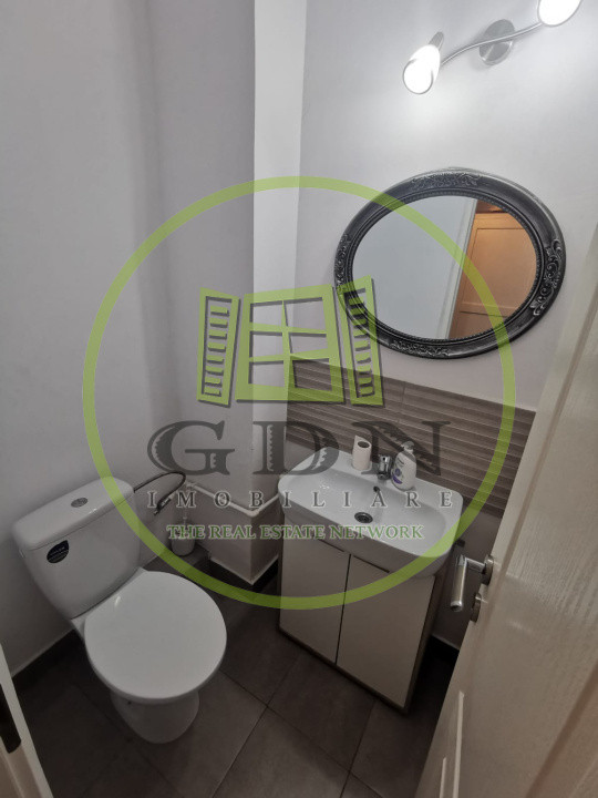 Apartament 3 camere in cartierul Decebal, mobilat, utilat.